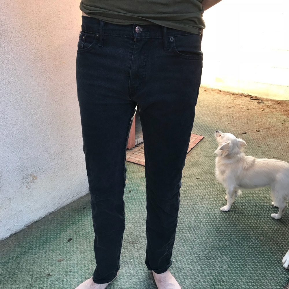 Levi’s Mens Jeans size 29x32 Straight Fit